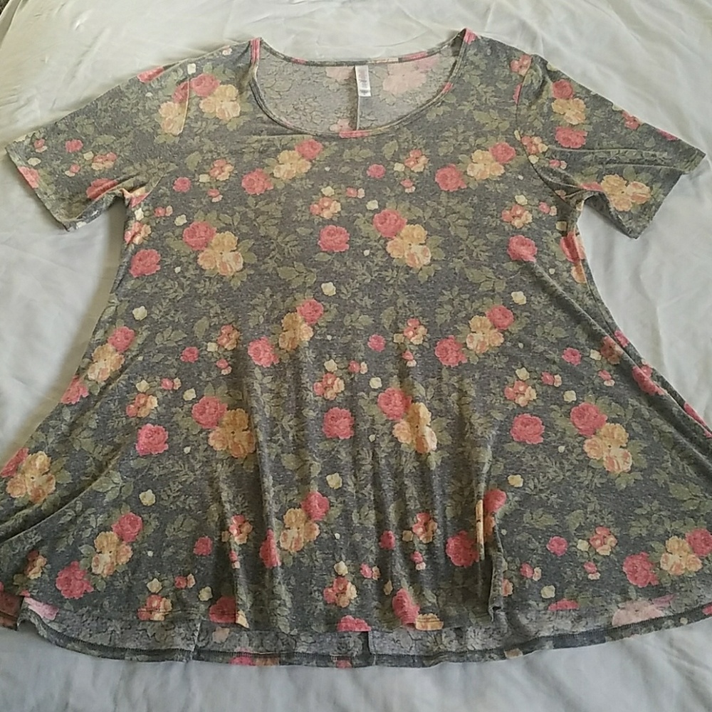LuLRoe Perfect T